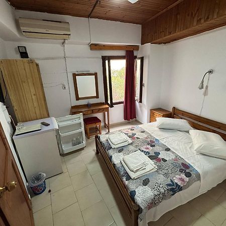 Stelios Rooms To Rent 干尼亞 外观 照片